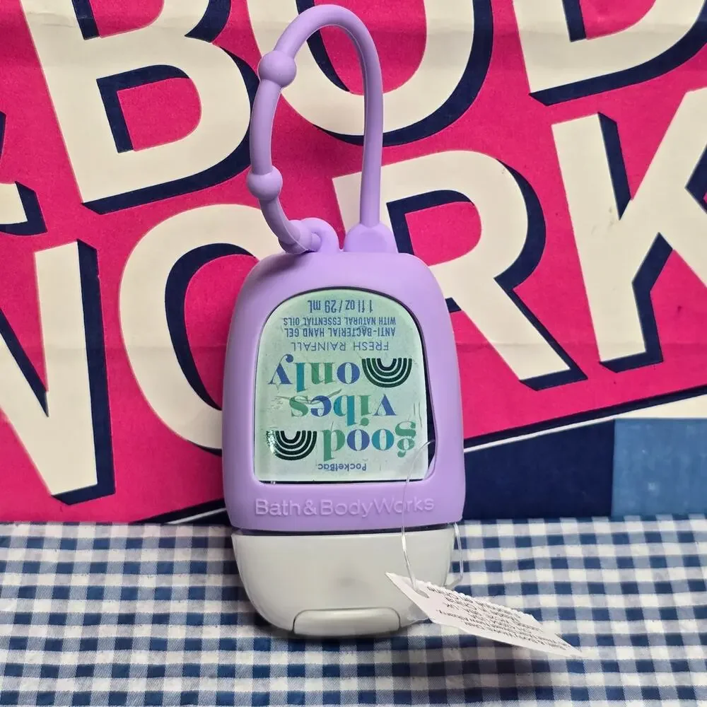 BBW Lavender Rubber Pocketbac Holder & Fresh Rainfall Good Vibe's Only Refill